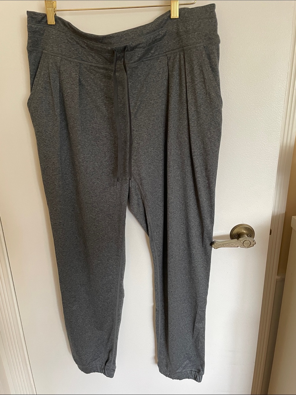 Lole Charcoal Gray Drawstring Joggers